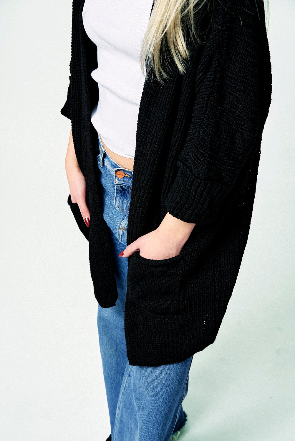 Loose fit cardigan with pockets